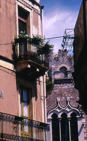 21-Taormina,12 aprile 1998.jpg